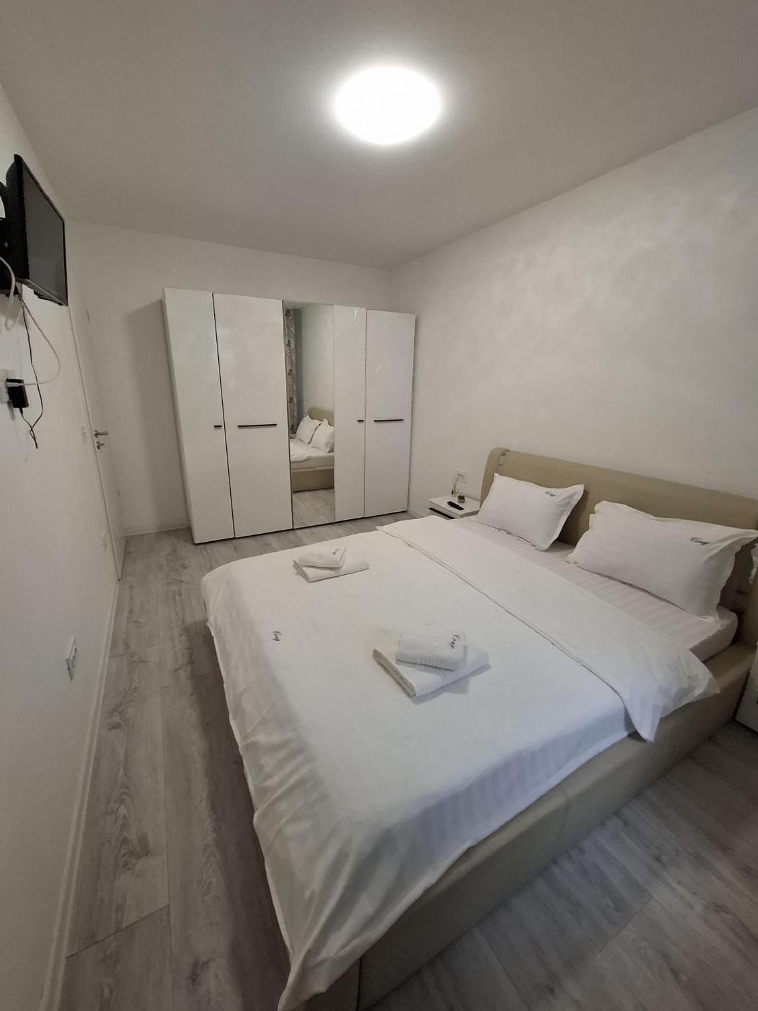 Kasper Cozy Apartments - Coresi Mall #Brasov Exterior photo